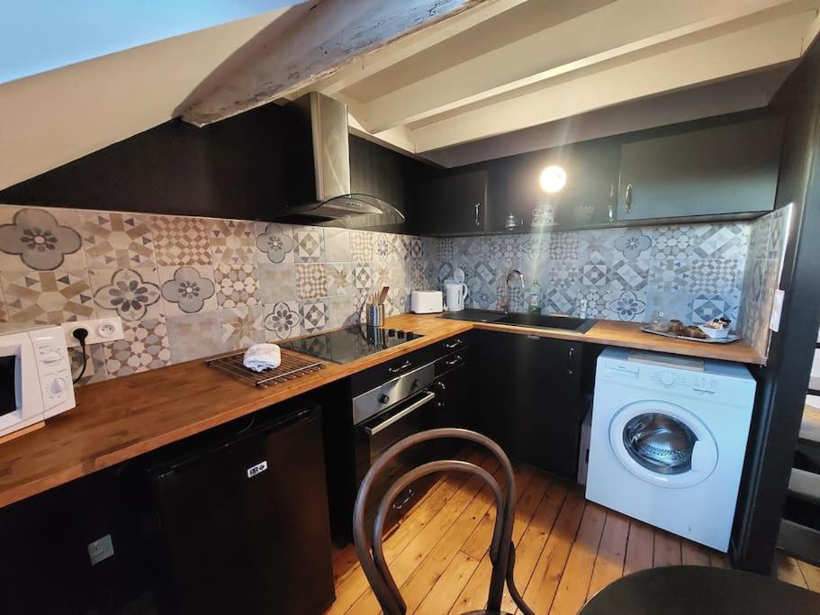 Loft, Proche Centre-ville Et Gare. Apartment